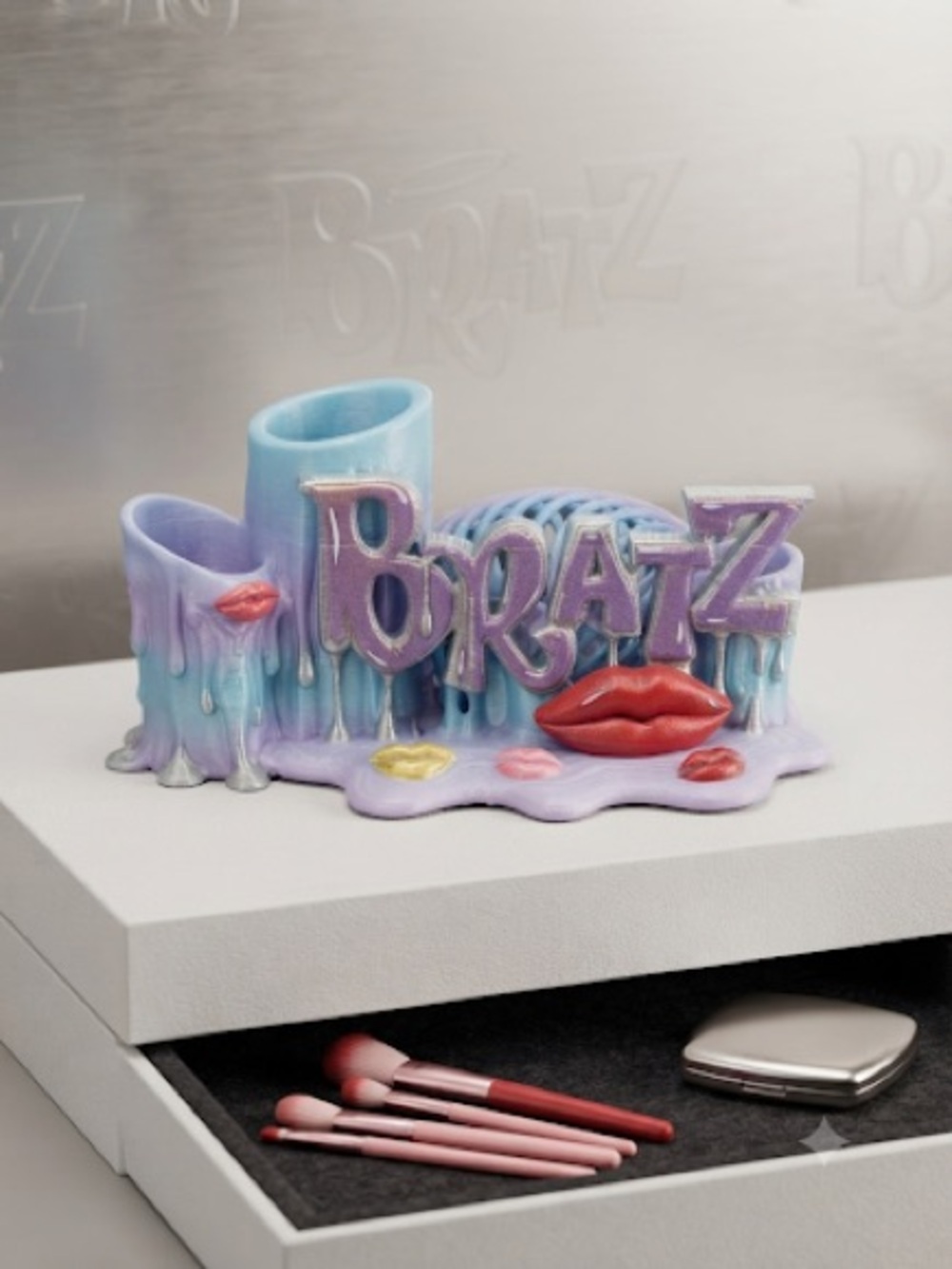 Bratz Dripping Logo Desk Organizer in Lavender Aqua